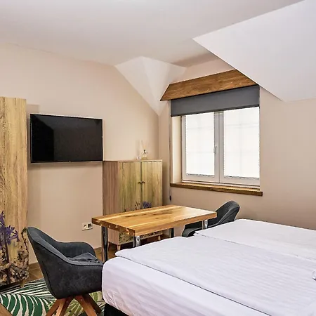 Studio Anenske Udoli-3 By Interhome شقة هاراشوف